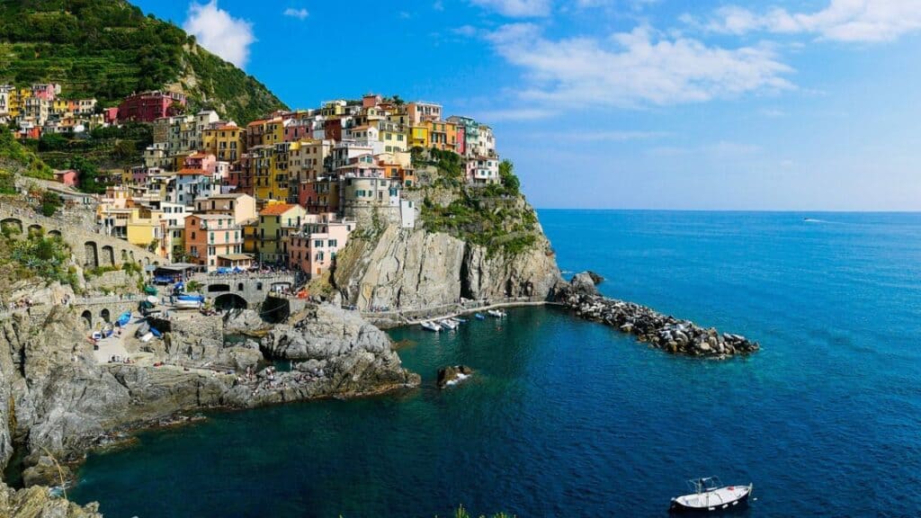 Cinque Terre: Hiking Trails in Italy